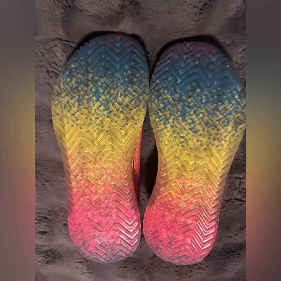 NOBULL Women’s Sneakers in Pink and Yellow - Picture 5 of 7